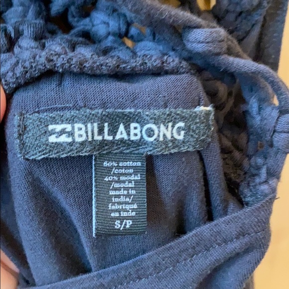 Billabong Swimsuit Coverup - Picture 5 of 5